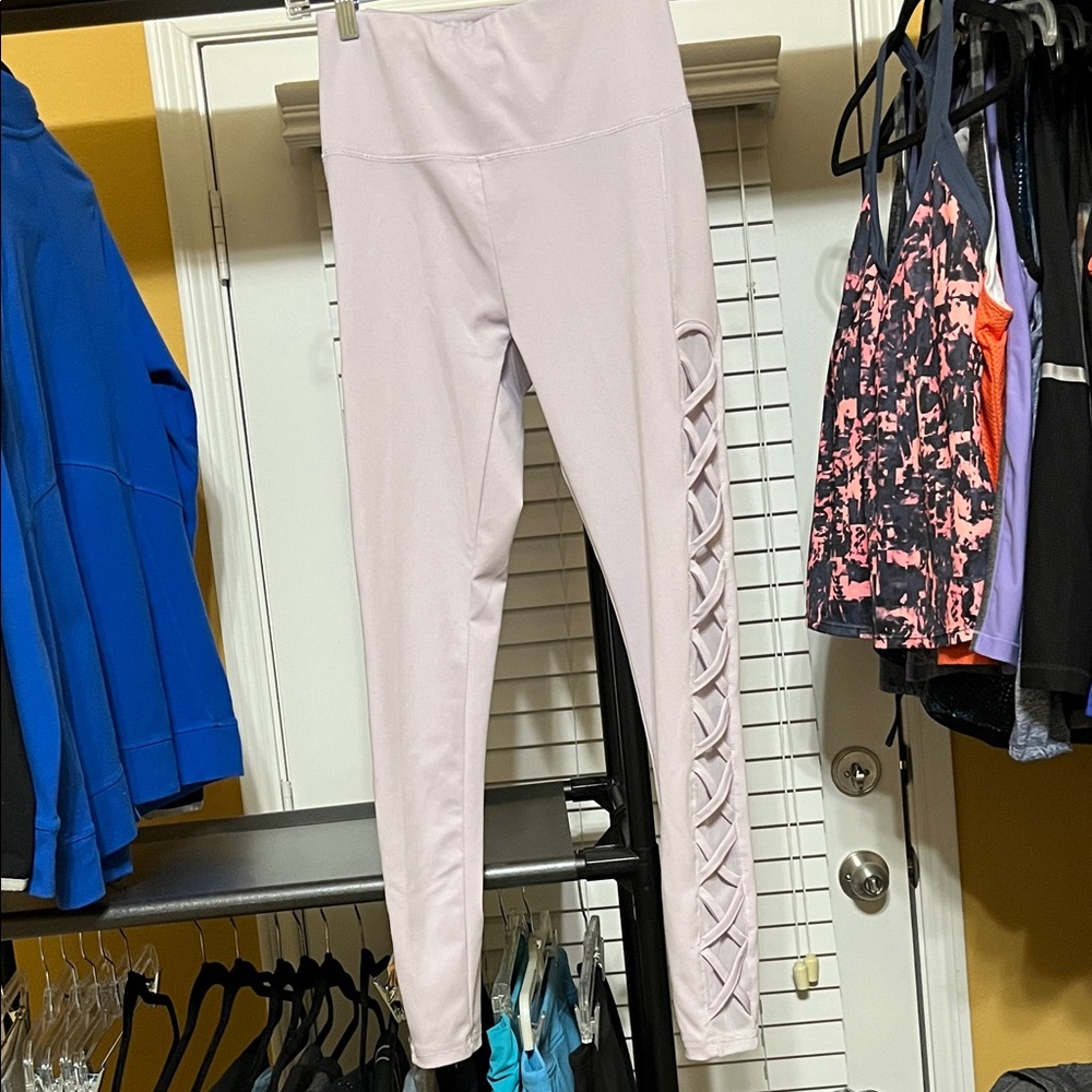 Shosho Lavender Leggings with Side Mesh Crisscross Design. Small